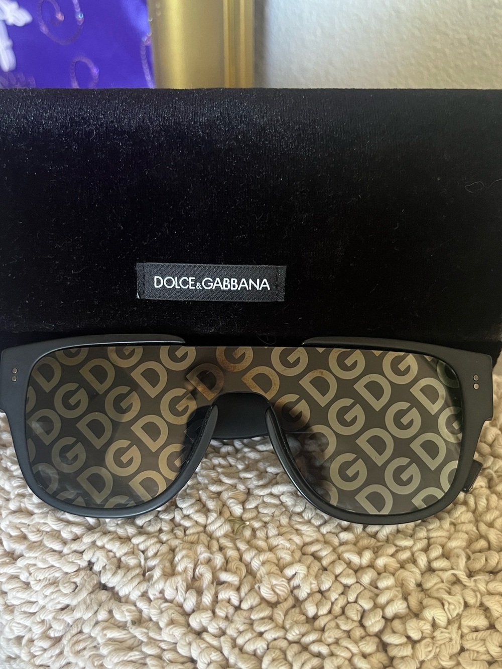 Dolce & Gabbana reflective logo lenses Sunglasses and velvet case